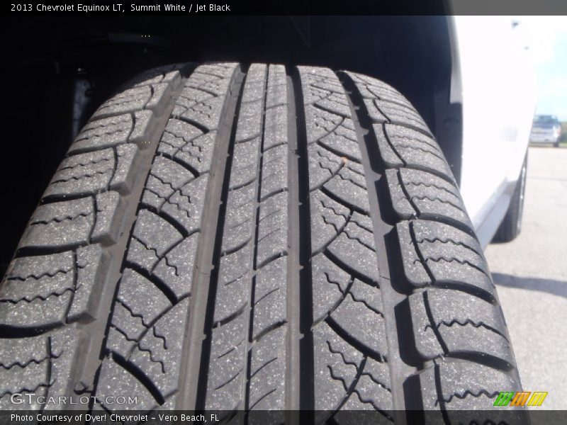 Summit White / Jet Black 2013 Chevrolet Equinox LT
