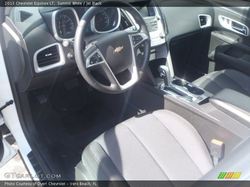 Summit White / Jet Black 2013 Chevrolet Equinox LT