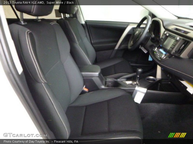 Super White / Black 2013 Toyota RAV4 XLE AWD