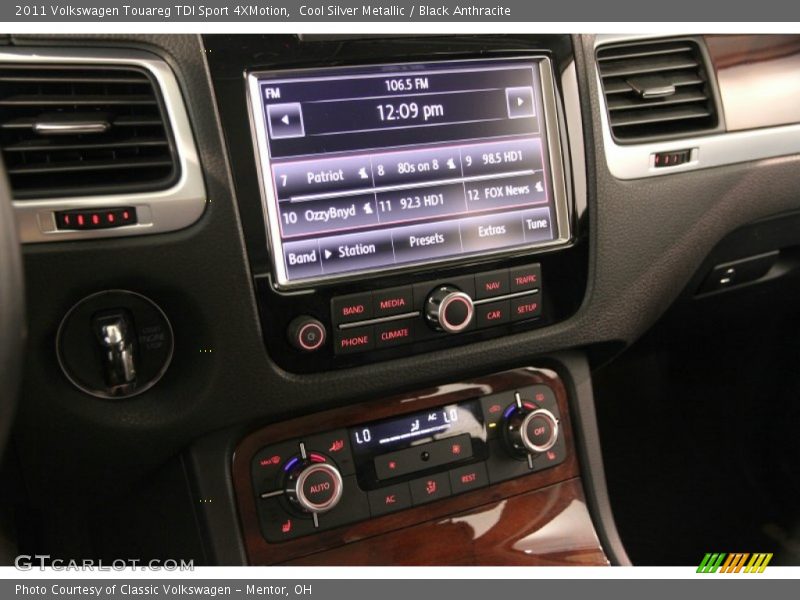 Cool Silver Metallic / Black Anthracite 2011 Volkswagen Touareg TDI Sport 4XMotion