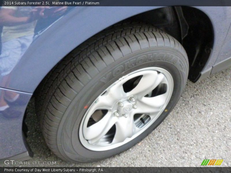 Marine Blue Pearl / Platinum 2014 Subaru Forester 2.5i