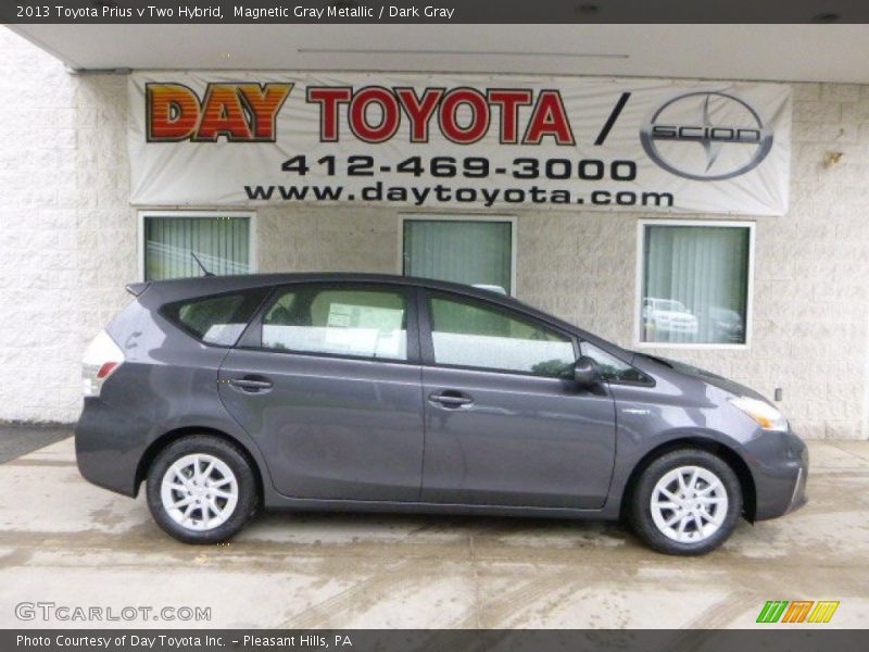 Magnetic Gray Metallic / Dark Gray 2013 Toyota Prius v Two Hybrid