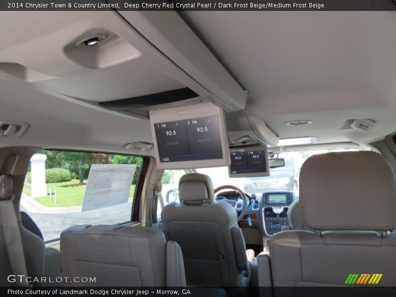 Entertainment System of 2014 Town & Country Limited