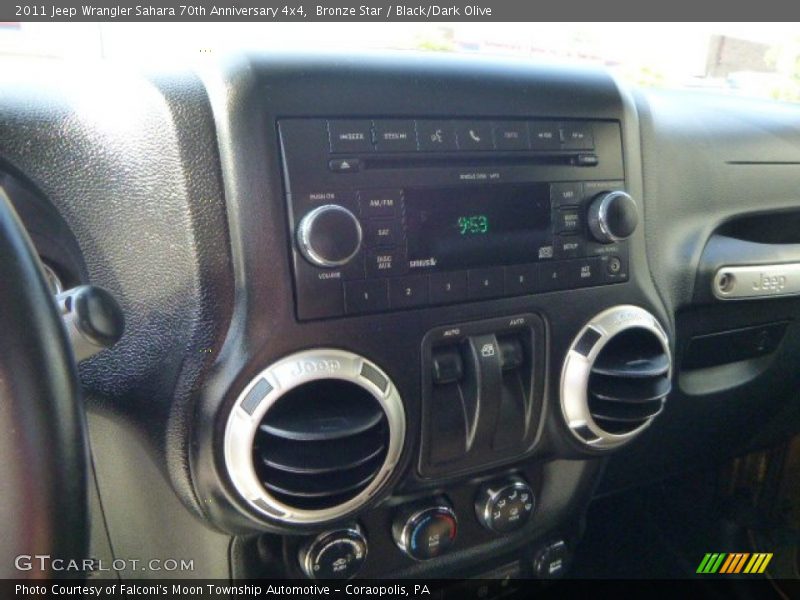 Controls of 2011 Wrangler Sahara 70th Anniversary 4x4