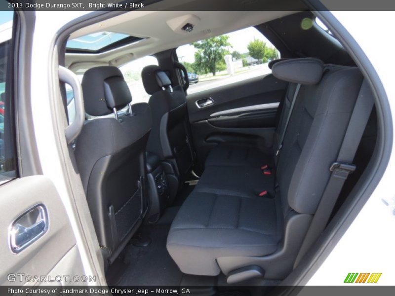 Bright White / Black 2013 Dodge Durango SXT