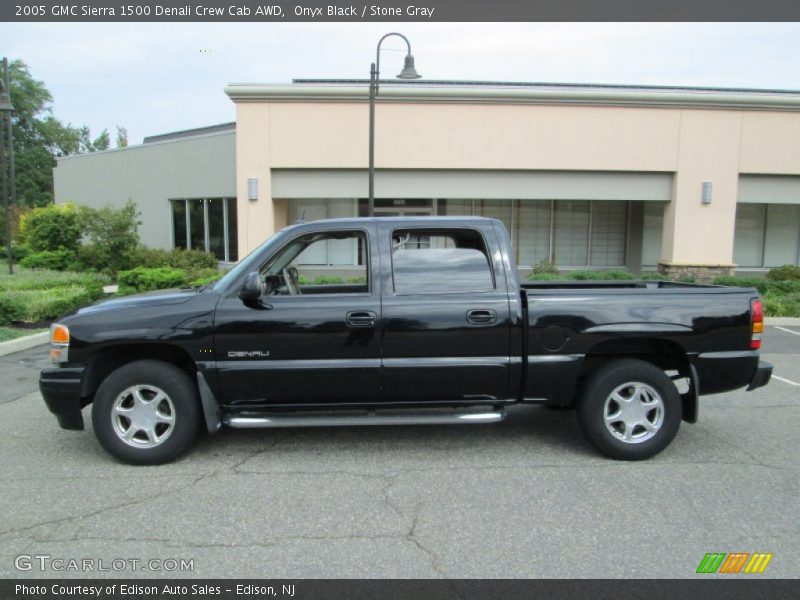 Onyx Black / Stone Gray 2005 GMC Sierra 1500 Denali Crew Cab AWD