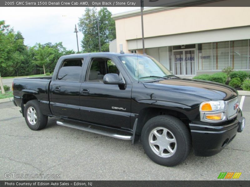 Onyx Black / Stone Gray 2005 GMC Sierra 1500 Denali Crew Cab AWD