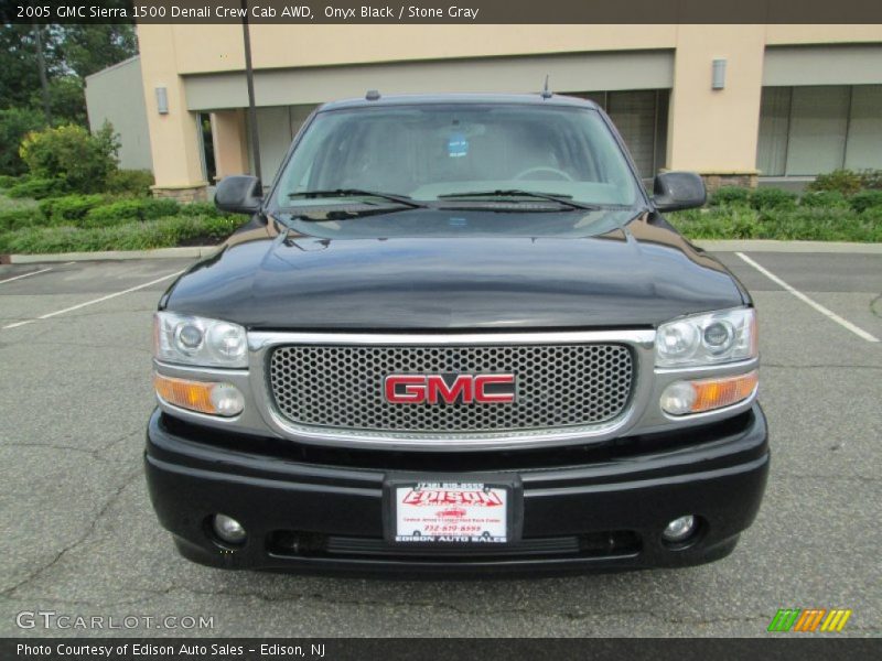 Onyx Black / Stone Gray 2005 GMC Sierra 1500 Denali Crew Cab AWD