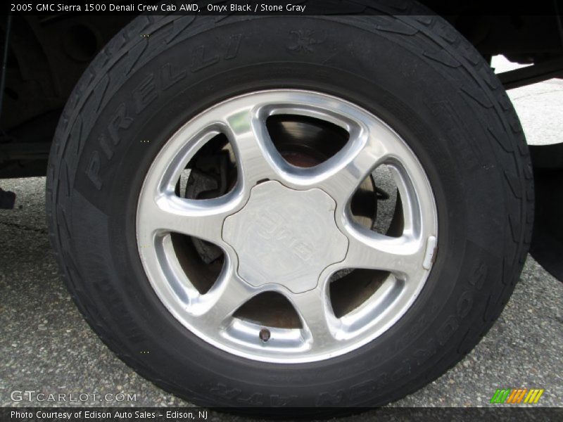 Onyx Black / Stone Gray 2005 GMC Sierra 1500 Denali Crew Cab AWD