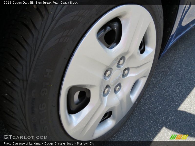 Blue Streak Pearl Coat / Black 2013 Dodge Dart SE