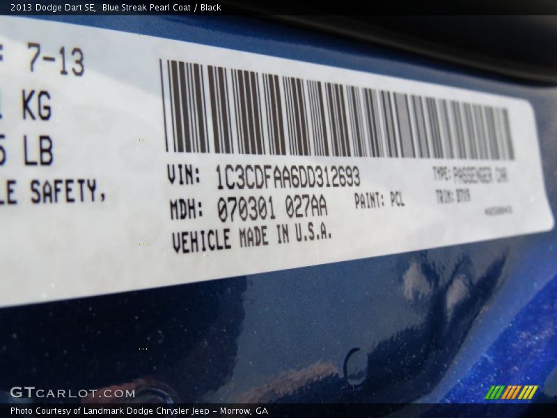 Blue Streak Pearl Coat / Black 2013 Dodge Dart SE