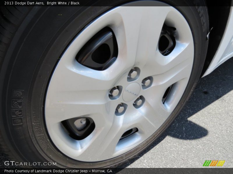 Bright White / Black 2013 Dodge Dart Aero