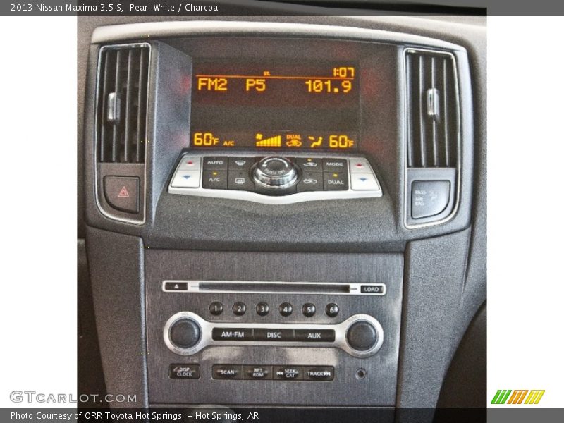 Pearl White / Charcoal 2013 Nissan Maxima 3.5 S