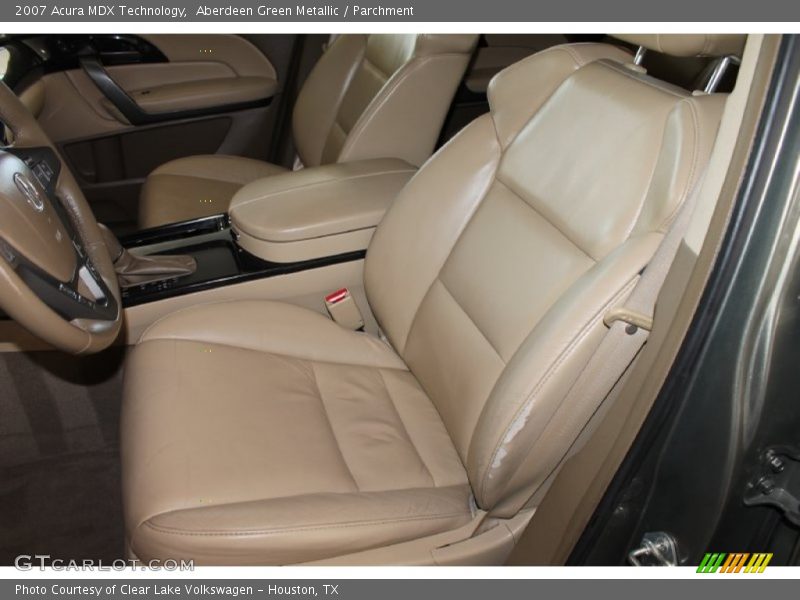 Front Seat of 2007 MDX Technology