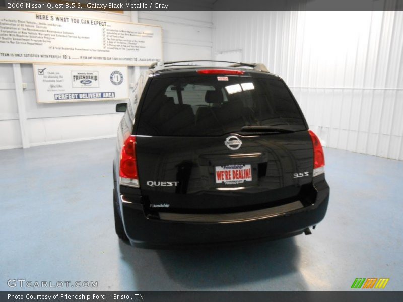 Galaxy Black Metallic / Gray 2006 Nissan Quest 3.5 S