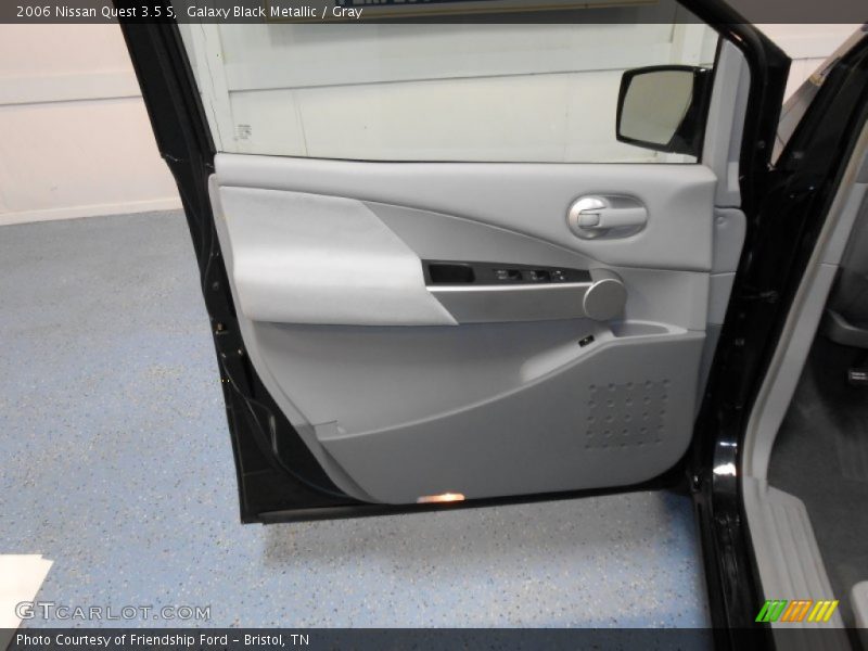 Galaxy Black Metallic / Gray 2006 Nissan Quest 3.5 S