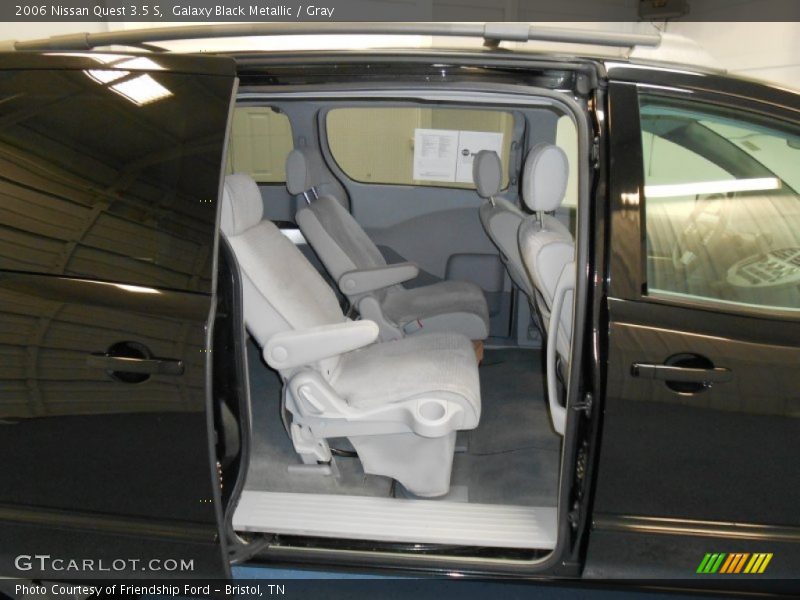 Galaxy Black Metallic / Gray 2006 Nissan Quest 3.5 S