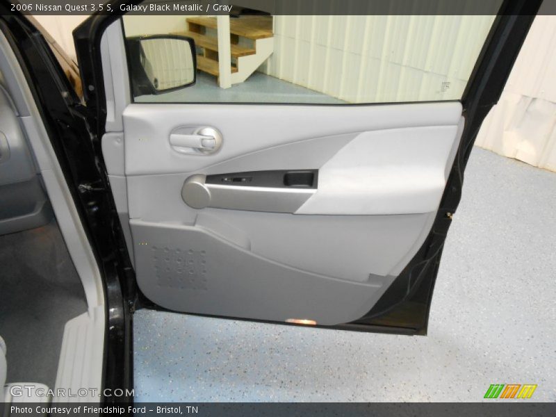 Galaxy Black Metallic / Gray 2006 Nissan Quest 3.5 S