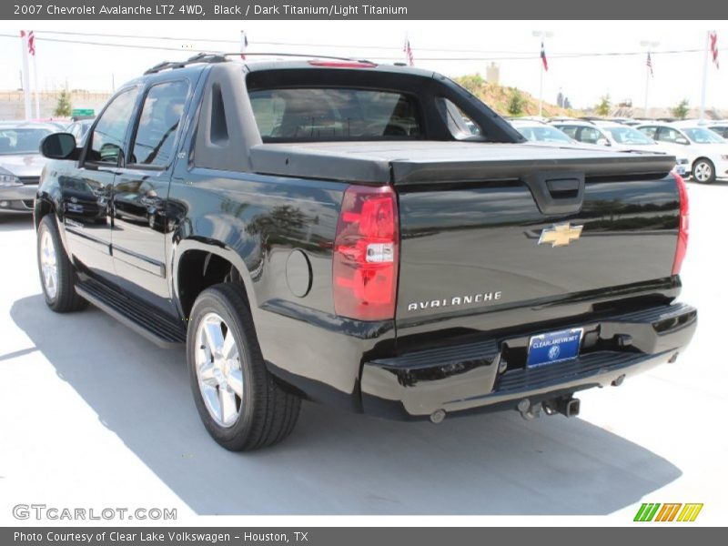 Black / Dark Titanium/Light Titanium 2007 Chevrolet Avalanche LTZ 4WD