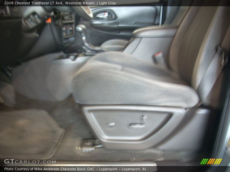 Moondust Metallic / Light Gray 2008 Chevrolet TrailBlazer LT 4x4