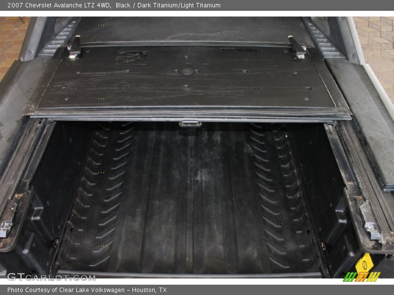 Black / Dark Titanium/Light Titanium 2007 Chevrolet Avalanche LTZ 4WD