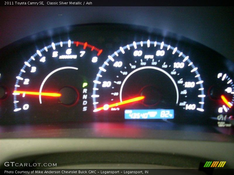 Classic Silver Metallic / Ash 2011 Toyota Camry SE