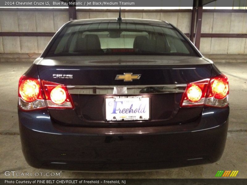 Blue Ray Metallic / Jet Black/Medium Titanium 2014 Chevrolet Cruze LS