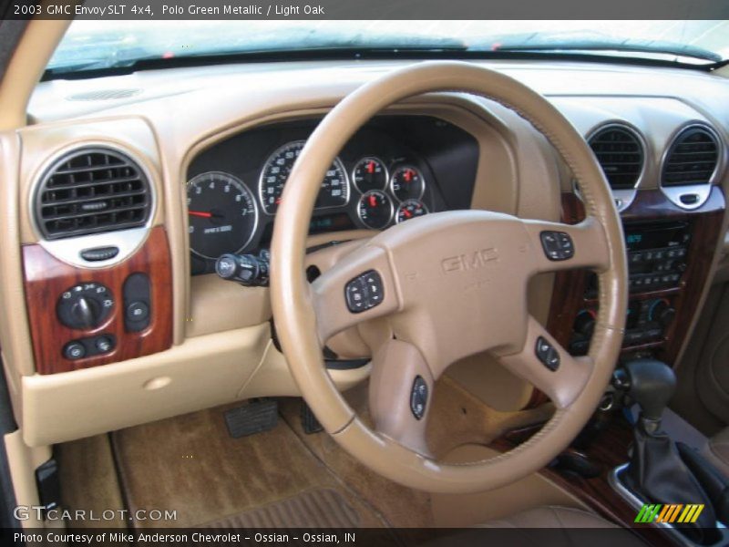  2003 Envoy SLT 4x4 Steering Wheel