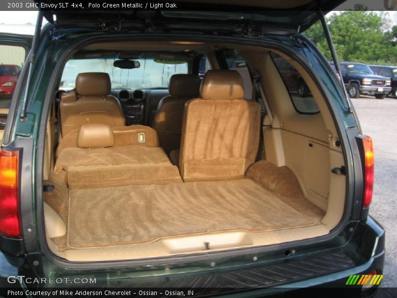  2003 Envoy SLT 4x4 Trunk