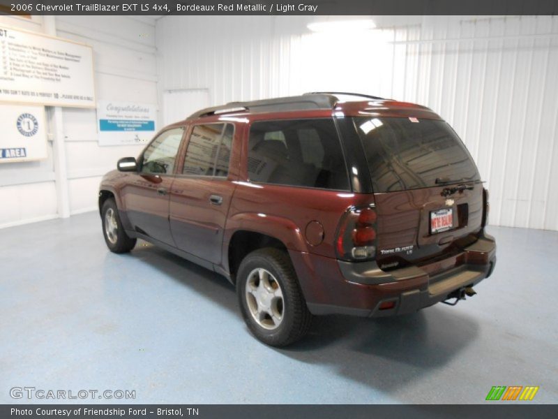 Bordeaux Red Metallic / Light Gray 2006 Chevrolet TrailBlazer EXT LS 4x4