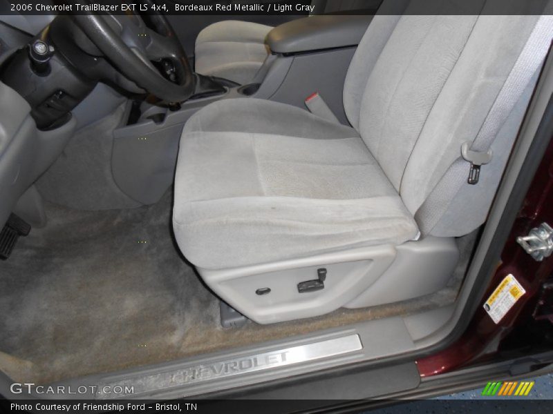 Bordeaux Red Metallic / Light Gray 2006 Chevrolet TrailBlazer EXT LS 4x4
