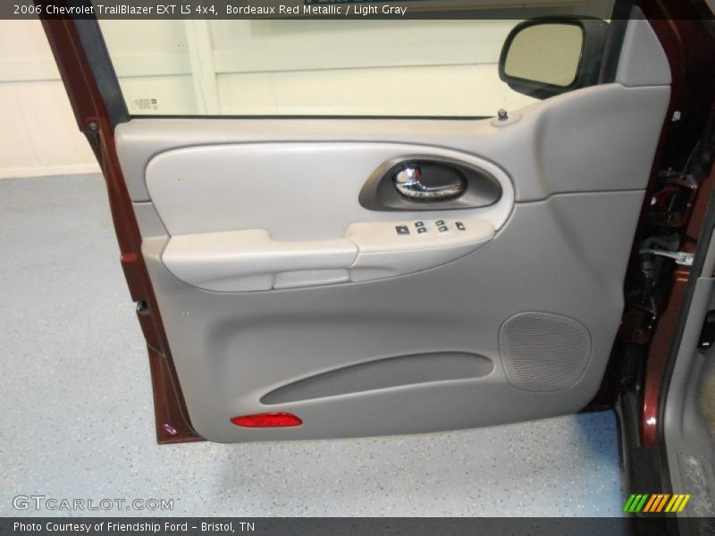 Bordeaux Red Metallic / Light Gray 2006 Chevrolet TrailBlazer EXT LS 4x4