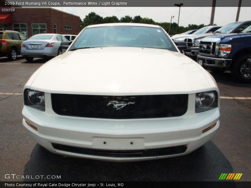 Performance White / Light Graphite 2009 Ford Mustang V6 Coupe