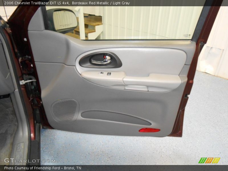 Bordeaux Red Metallic / Light Gray 2006 Chevrolet TrailBlazer EXT LS 4x4