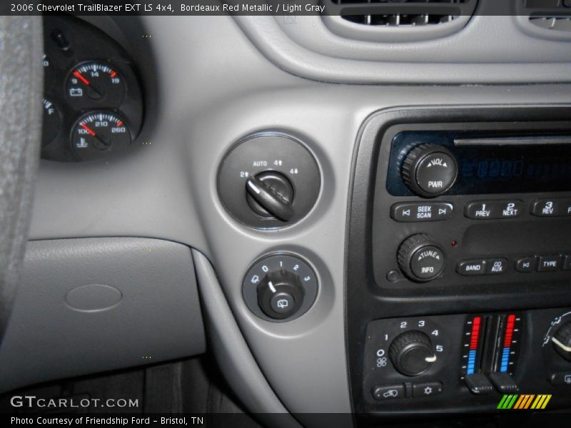 Bordeaux Red Metallic / Light Gray 2006 Chevrolet TrailBlazer EXT LS 4x4