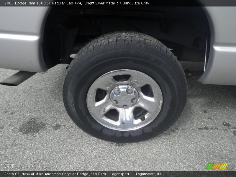 Bright Silver Metallic / Dark Slate Gray 2005 Dodge Ram 1500 ST Regular Cab 4x4