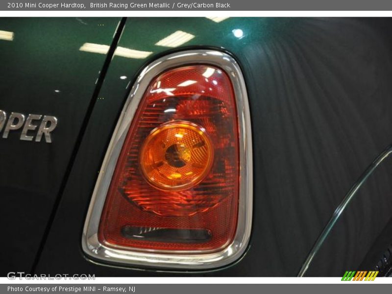 British Racing Green Metallic / Grey/Carbon Black 2010 Mini Cooper Hardtop