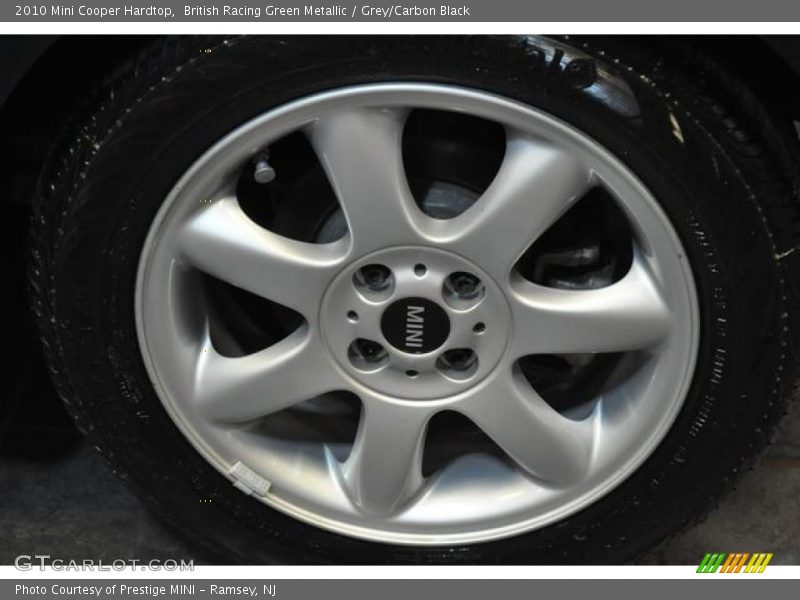 British Racing Green Metallic / Grey/Carbon Black 2010 Mini Cooper Hardtop