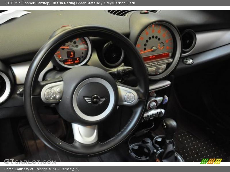 British Racing Green Metallic / Grey/Carbon Black 2010 Mini Cooper Hardtop
