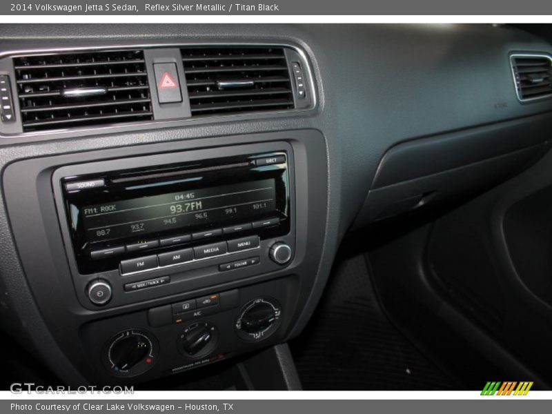 Reflex Silver Metallic / Titan Black 2014 Volkswagen Jetta S Sedan