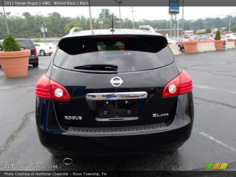 Wicked Black / Black 2011 Nissan Rogue S AWD