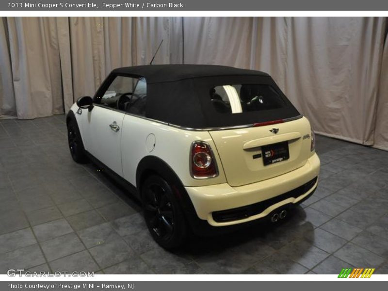 Pepper White / Carbon Black 2013 Mini Cooper S Convertible