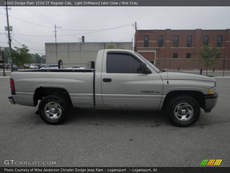 Light Driftwood Satin Glow / Mist Gray 2000 Dodge Ram 1500 ST Regular Cab