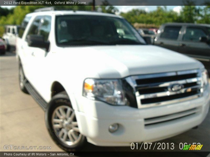 Oxford White / Stone 2012 Ford Expedition XLT 4x4