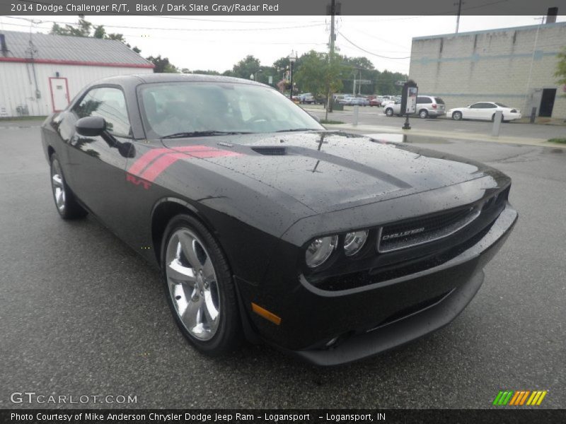 Front 3/4 View of 2014 Challenger R/T