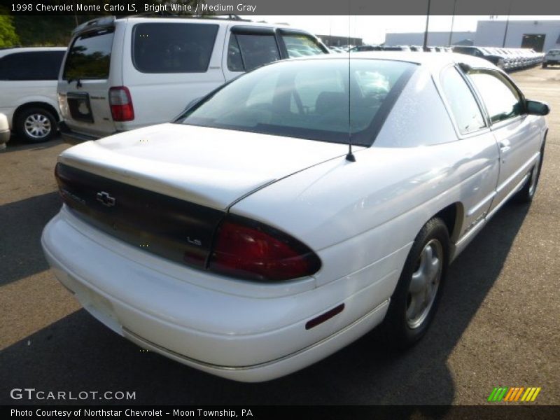 Bright White / Medium Gray 1998 Chevrolet Monte Carlo LS