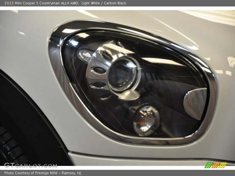 Light White / Carbon Black 2013 Mini Cooper S Countryman ALL4 AWD
