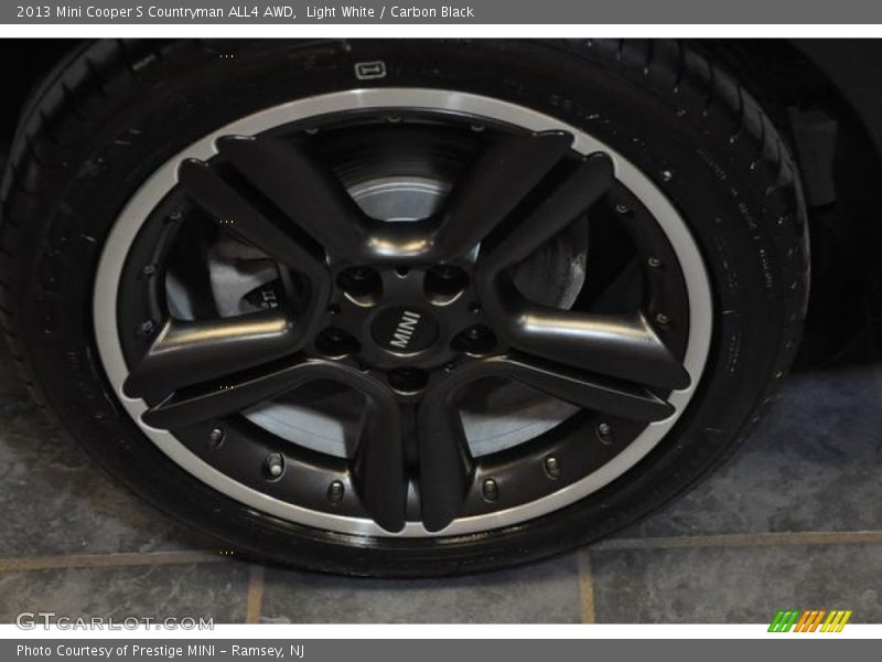 Light White / Carbon Black 2013 Mini Cooper S Countryman ALL4 AWD