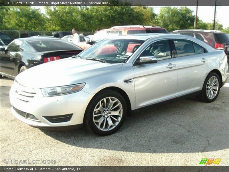 Ingot Silver Metallic / Charcoal Black 2013 Ford Taurus Limited