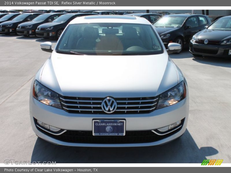 Reflex Silver Metallic / Moonrock 2014 Volkswagen Passat TDI SE